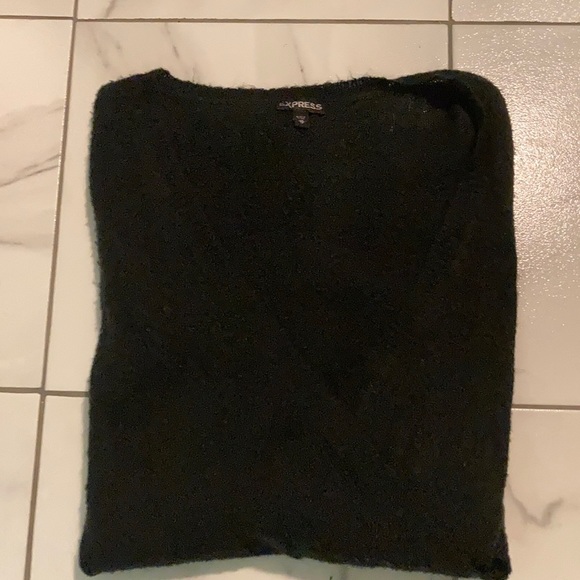 Express size XS black low v-neck sweater. - Picture 1 of 2